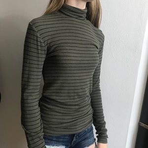 Army green Mossimo and Supply Co. long sleeve top